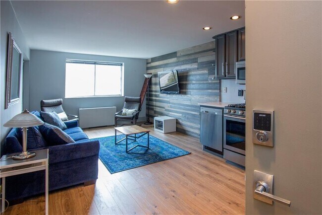 Photo - 215 Piedmont Ave NE Unit 804