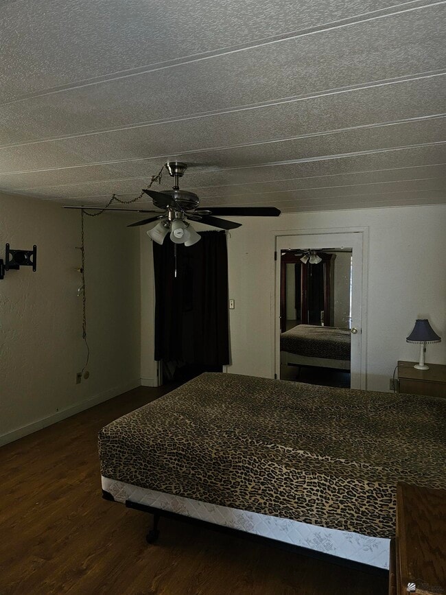 Photo - 2159 S Cottontail Ave