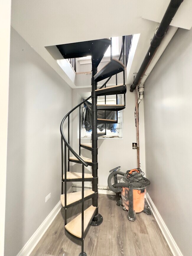 Photo - 1251 W Rosemont Ave Unit 6257-1