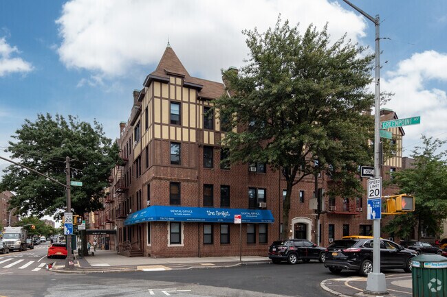 Photo - 44-08 47th Avenue