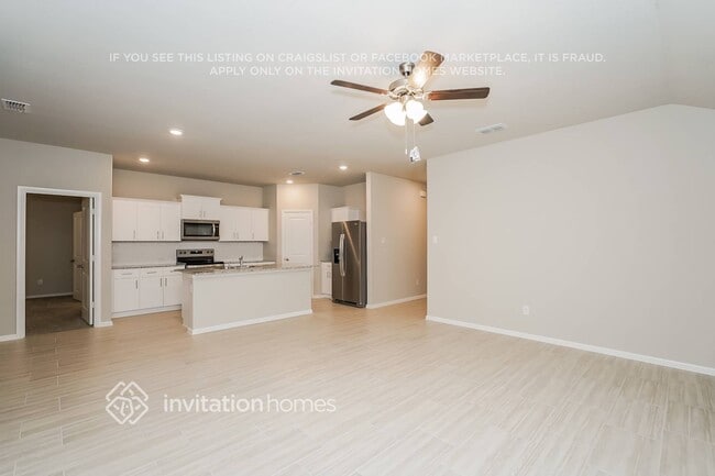 Photo - 444 Kaufman Dr