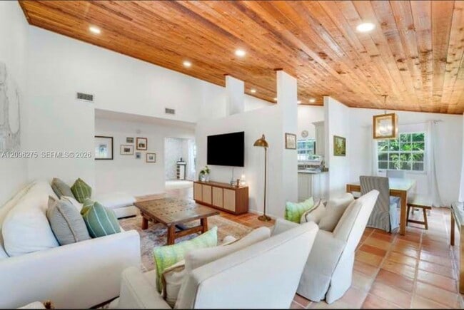 12625 Timber Ridge Cir