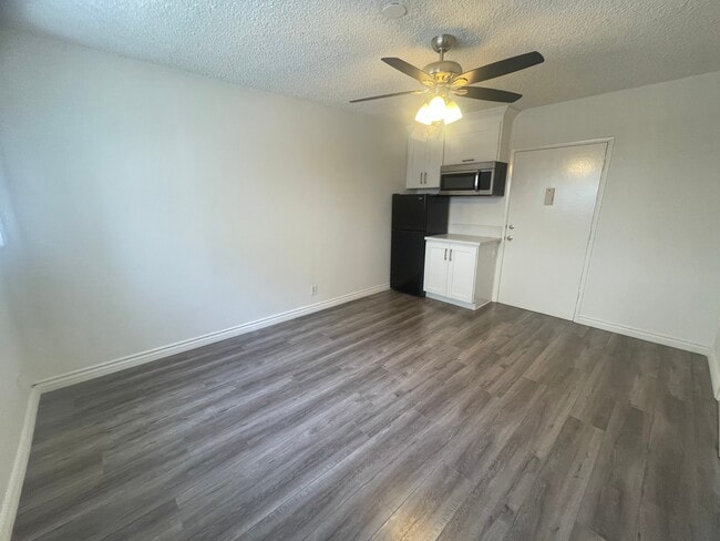 3311 Bagley Ave