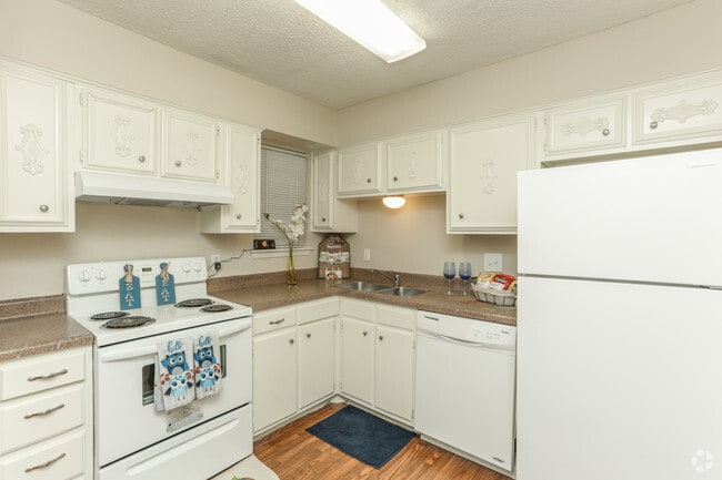 Pearl Park Apartments