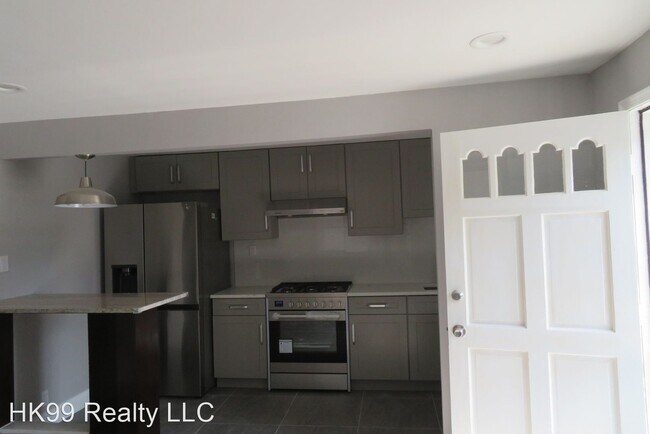 Photo - 2 br, 1 bath House - 2001 Rosalie St.