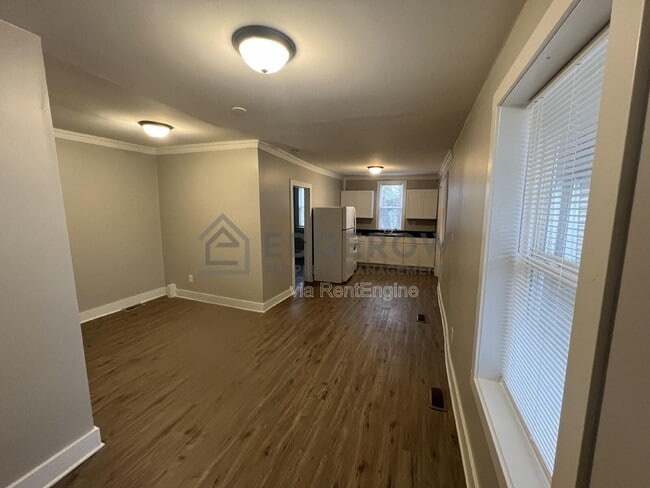 Photo - 300 Gunnison Ave SW Unit A