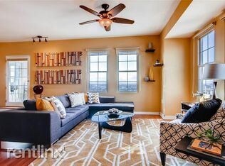 Photo - 300 W 11th Ave Unidad 16E