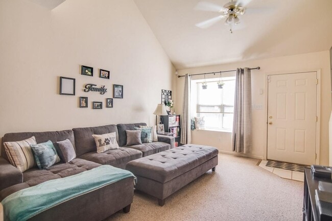 Photo - 1816 Seay Ct
