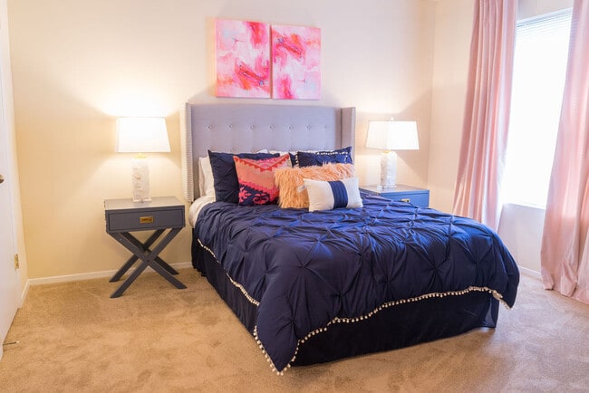 The Hamptons at Pine Bend