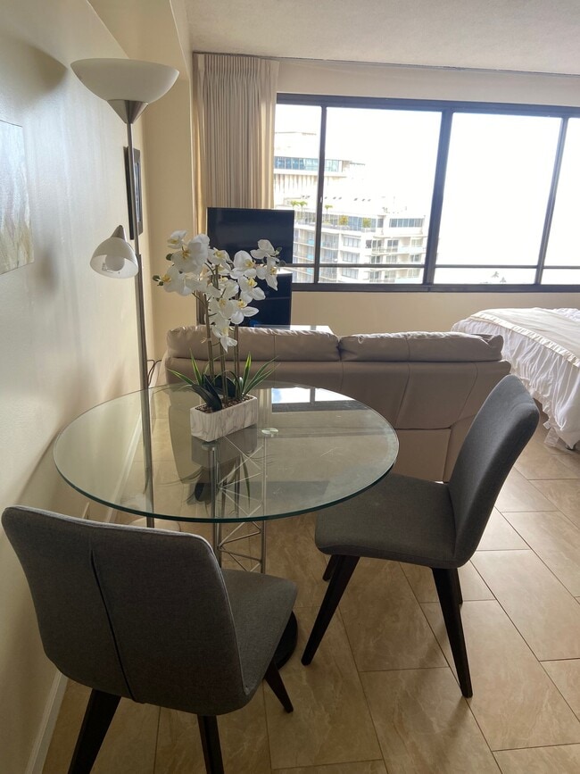 Photo - 1778 Ala Moana Blvd