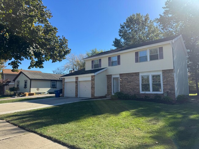 Photo - 361 St Thomas Dr