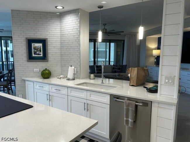 Photo - 11640 Court of Palms Unit 204