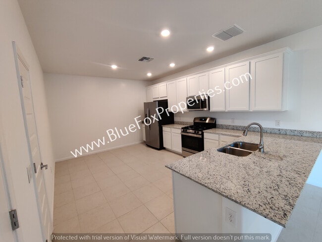 Photo - 10430 W Kerrigan Ln