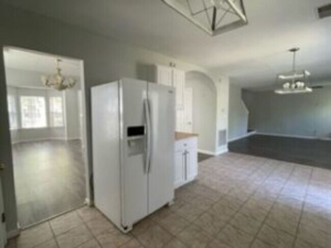 Photo - 122 Oak Cove Dr