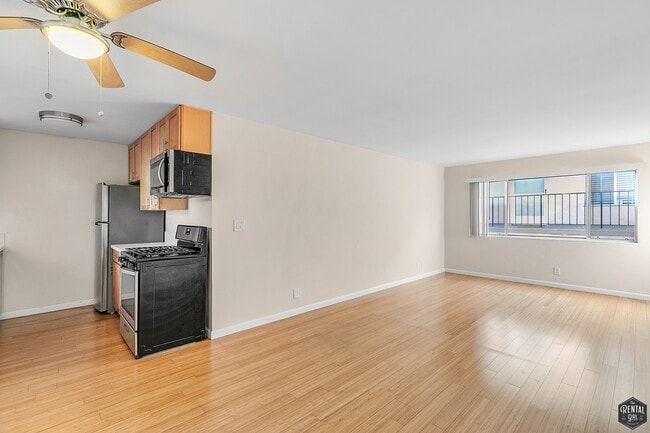 Photo - 2628 6th St Unidad 2