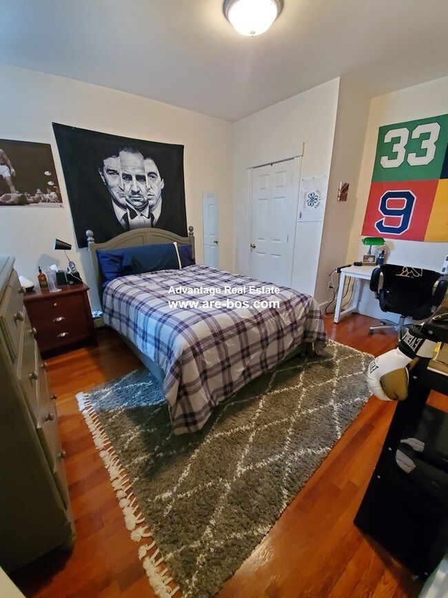 Photo - 10 St Lukes Rd Unit 1