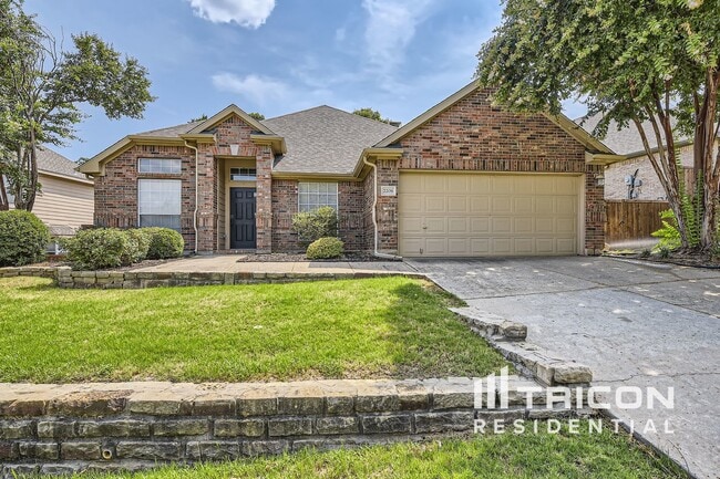 Building Photo - 2208 Knob Hill Dr Rental
