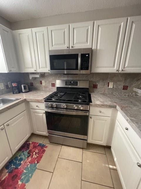 Photo - 704 Ellsworth Way