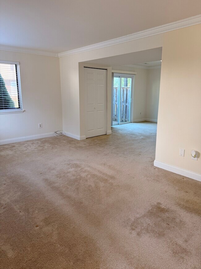 Photo - 9015 Sandalwood Dr