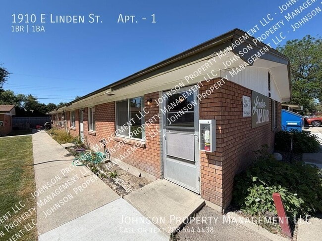 Photo - 1910 E Linden St Unit 1