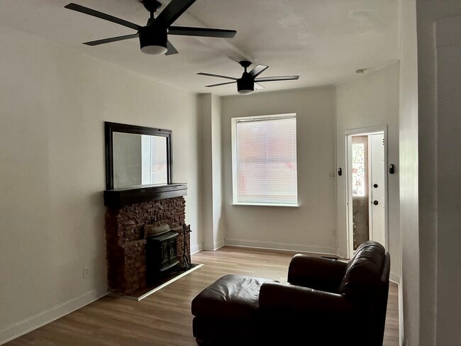 Photo - 2616 Accomac St