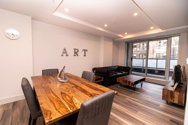 Photo - 5514 Clyde St Unit ID1222949P