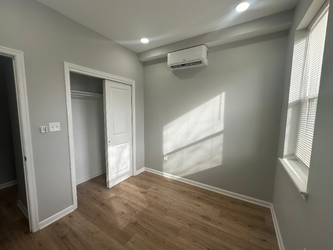 Photo - 2215 N 10th St Unidad 2