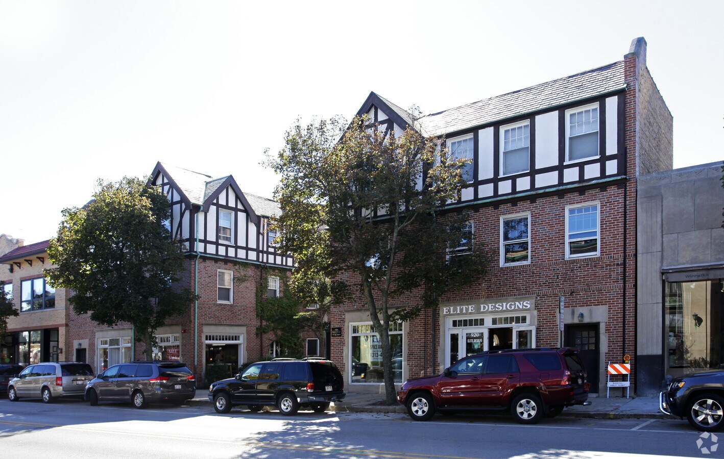 Primary Photo - 916-920 Green Bay Rd Apartments