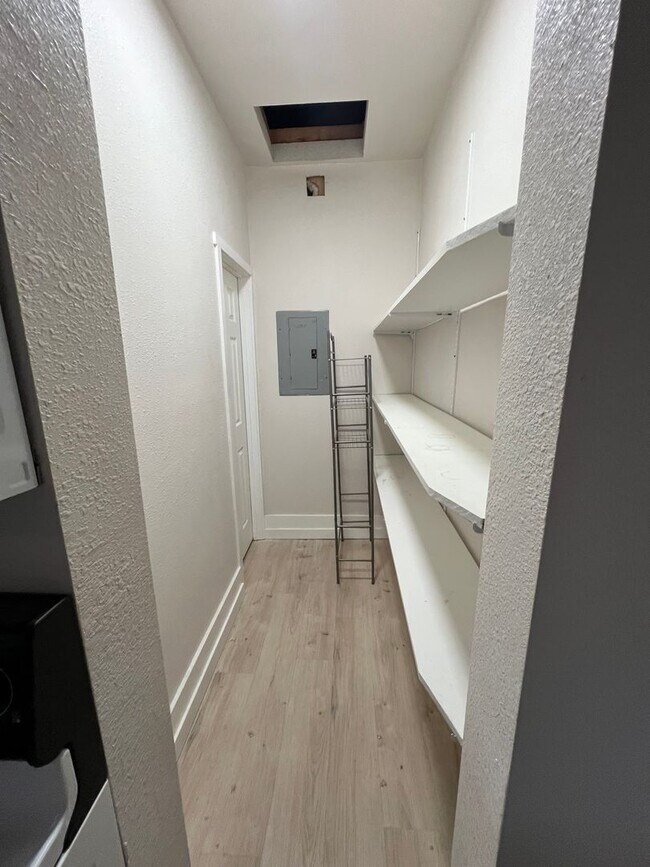 Photo - W Main St Unit 211 W Main St