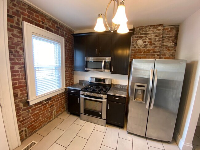 Photo - 1475 Worthington St Unit 1475