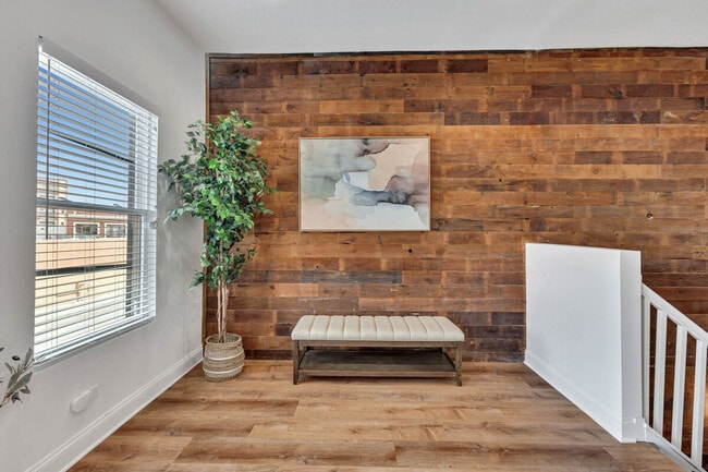 Photo - 3452 N Clark St Unit ID1255737P