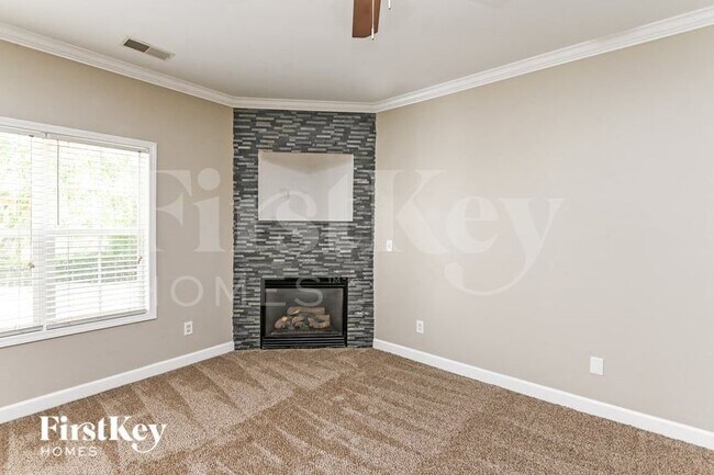 Photo - 9424 Pepperidge Ave NW