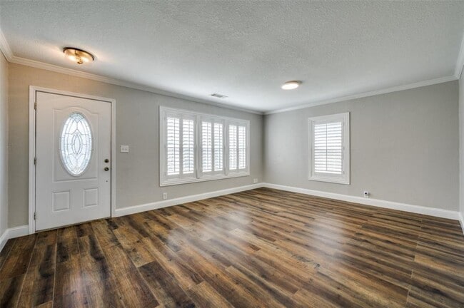 Photo - Colorado Street