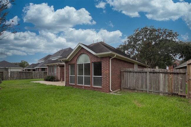 Photo - 2407 Hanston Ct