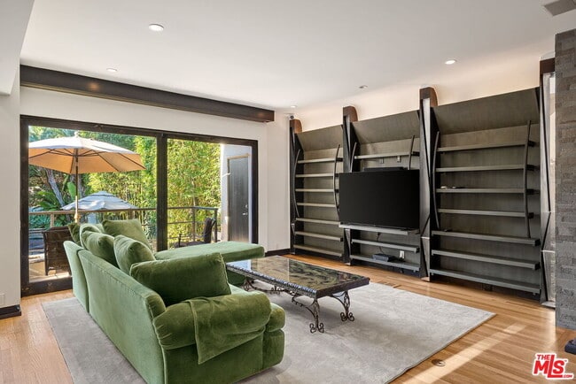 Photo - 215 S Anita Ave