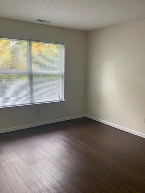 Photo - Huge 4 Bedroom 2 bath House with Garage
