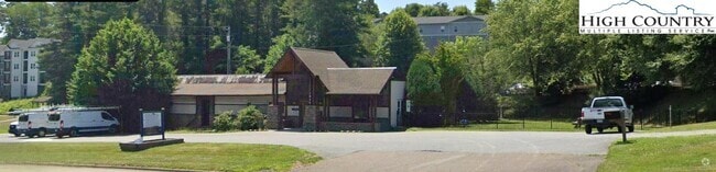Building Photo - 1846 U.S. Hwy 421 S Rental