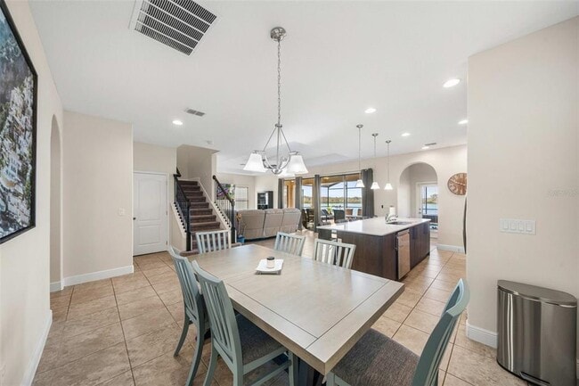 Photo - 199 Macaulay's Cv