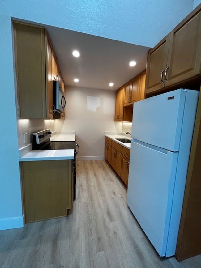 Photo - Kenton Court Unit B