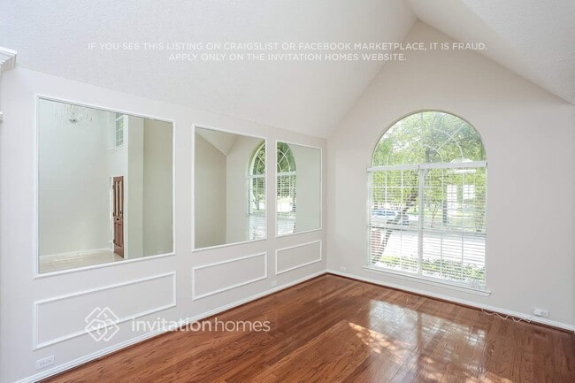 Photo - 808 Olde Towne Dr