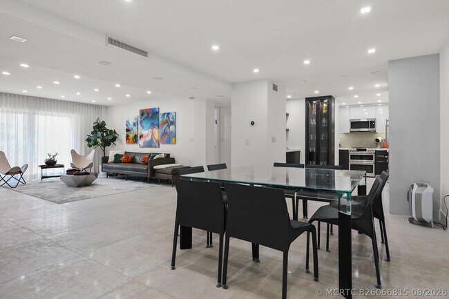170 N Ocean Blvd Unit 209