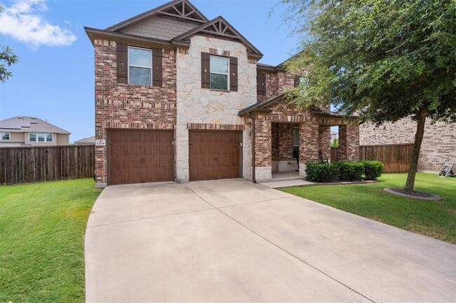 1208 Ravenside Cove