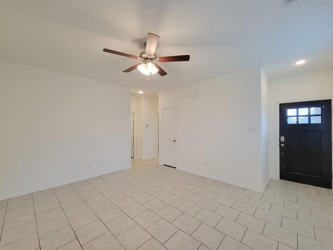 Photo - 31351 Horseshoe Meadow Bend Ln