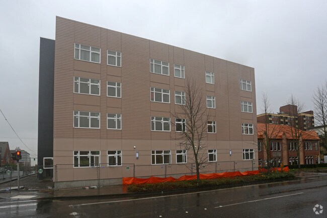 Photo - 13 West Apartments