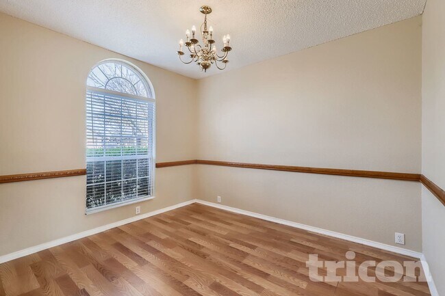 Photo - 3413 Canyon View Ct