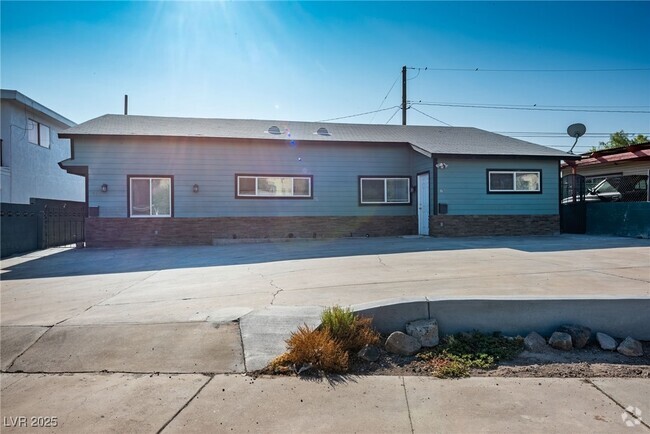 Building Photo - 67 Wyoming Ave Rental