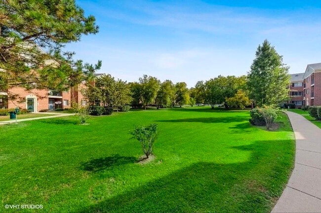 Photo - 1516 N River W Ct Unit 1A