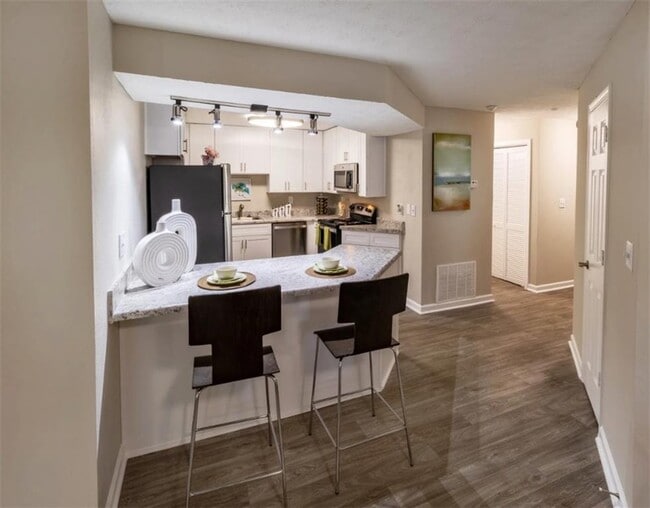 Photo - 2845 Holcomb Bridge Rd Unit 1308