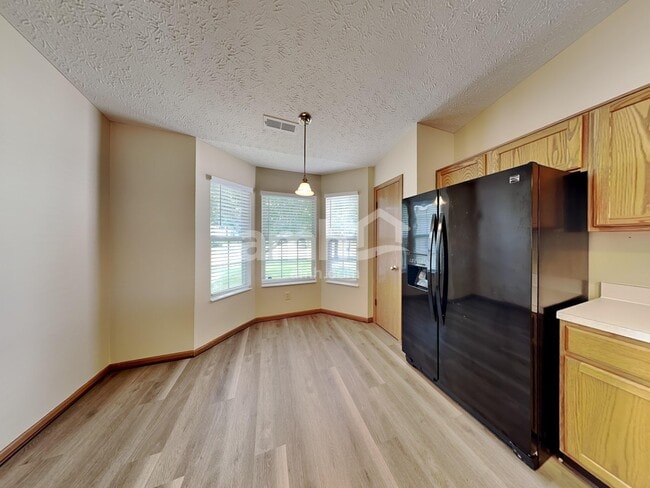 Photo - 4930 Kingpin Dr