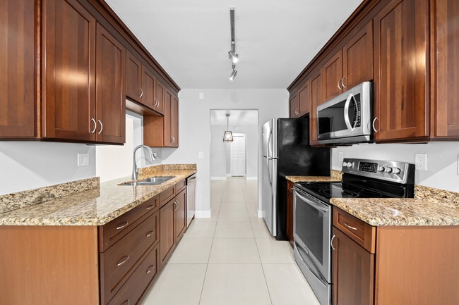 Photo - 313 SE 4th Terrace